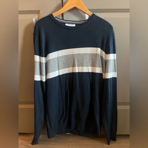 Old Navy Sweater